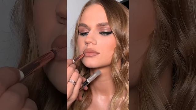 идеальное комбо для губ? карандаш misstais 710, помада stellary 06 cappuccino, блеск seventeen смотреть онлайн