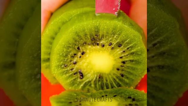 Easy Ways And Useful Tricks For Peeling And Cutting Fruits & Veggies
