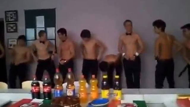 Подарок для одноклассниц на 8 марта