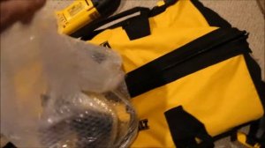 DEWALT DCK720D2 2 Ah 20V MAX Compact 7 Tool Combo Kit unboxing