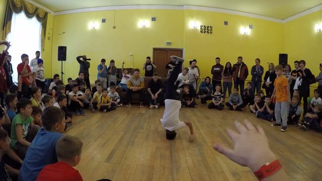 Финал 1х1 от 0-9 лет Жданов Вадим \ УЖИ \ vs Нигматулин Радмир \ УЖИ \ Стерлитамак смотреть онлайн