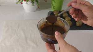 ДОМАШНИЕ КОНФЕТЫ ЗА 5 МИНУТ Всего три ингредиента В магазине больше не покупаю