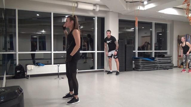 Адская тренировка Bestfit . Тренер против новичка .Как похудеть за одну тренировку . Около молодежи