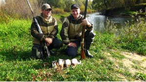 ОХОТА НА УТОК. У ДРУГА В ГОСТЯХ. РЕКУ ПЕРЕХОДИМ В БРОД.mp4