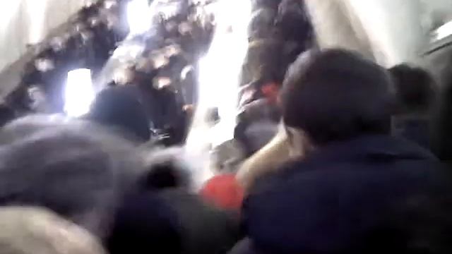 Толкучка в метро смотреть онлайн