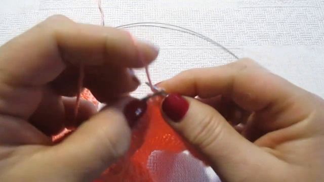 шапочка чепчик для новорождённого вязаный спицами смотреть онлайн