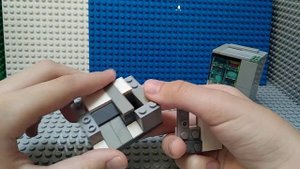 Мини Самоделка LEGO.Автомат который выдает газировку из LEGO.