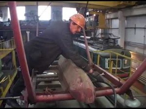 Осмотр токоприёмника локомотива