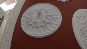 Покраска лепнины безвоздушным методом