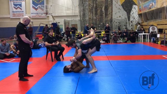 Устарханов Артур vs Черкашин Владимир Rock&Rolling 6 absolute 1/2 смотреть онлайн