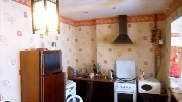 Продаю 3-х комнатную на Коминтерна