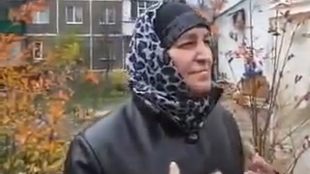 интервью возле мечети Аль Ихлас 6 смотреть онлайн