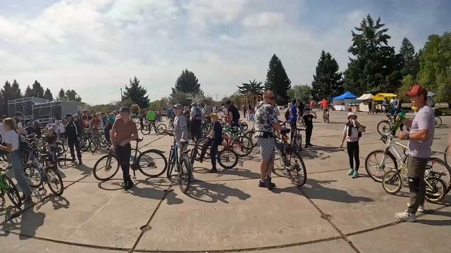 Массовый велопробег по улицам областного центра провели в 85-летие Биробиджана смотреть онлайн