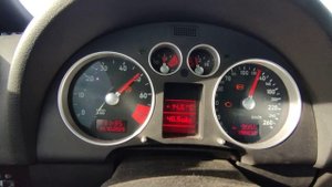 AUDI TT (8N) 1.8T  -  Stage 1 - 100-200 km/h    (interior)