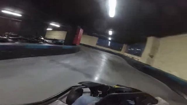 Катаемся на картах в Arena Play смотреть онлайн