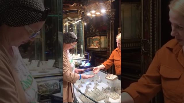 Club hotel sera. В поисках кольца Хюррем. смотреть онлайн