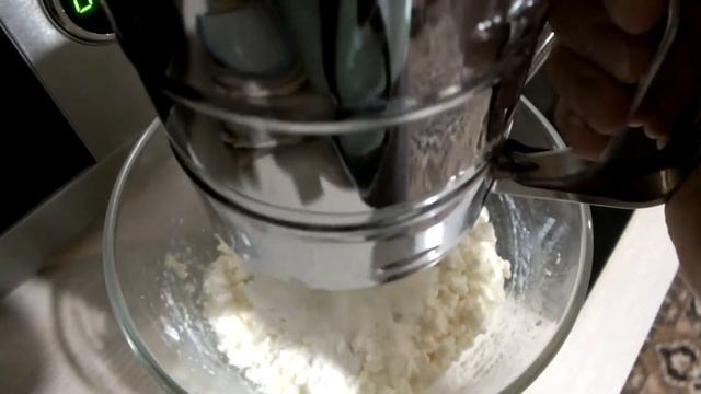 ВОЗДУШНЫЕ СЫРНИКИ В ДУХОВКЕ//ВЫПЕЧКА смотреть онлайн