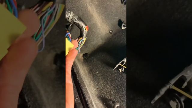 Hyunday getz плафон багажника не выключается , лампа открытия багажника горит всегда. смотреть онлайн