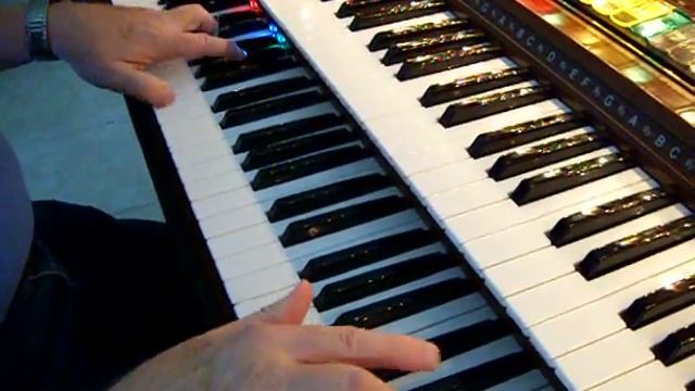 One note samba Victor from Argentina.AVI смотреть онлайн