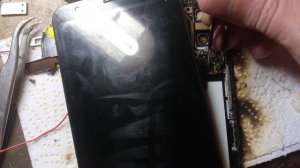 Xiaomi Mi A2 заряжается но не включается на кнопку включения