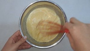 Домашний пирог с замороженными ягодами на ряженке