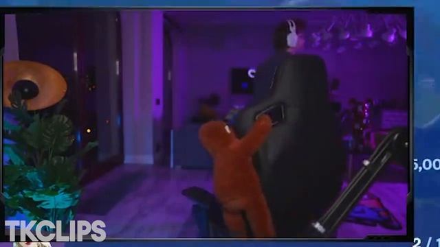 Топ клипы с Twitch _ ПОДКАСТ ФРИКОВ, Хоррор с LOVV66, Фраме тамер играет в VR ма