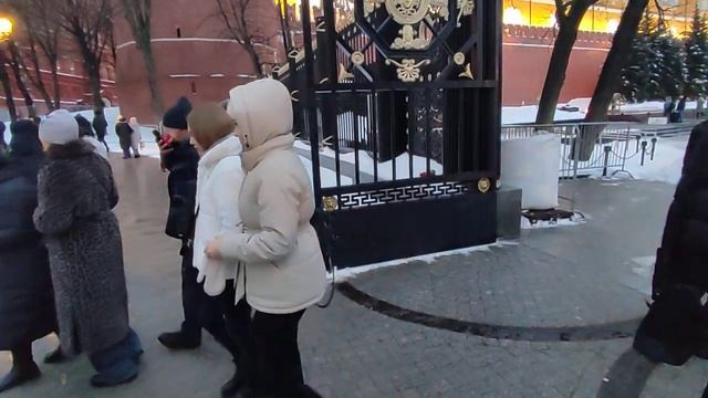 Бейте по центрам принятья решений! Манежная площадь 27 ноября. смотреть онлайн