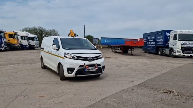2017 Toyota Proace Comfort  LCV Van, Entered into Auction смотреть онлайн