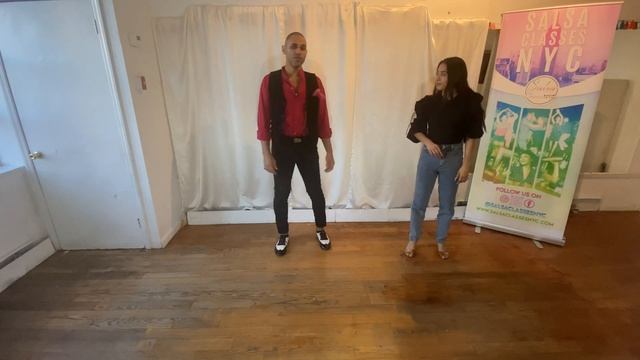 BACHATA FOOTWORK PRACTICE смотреть онлайн