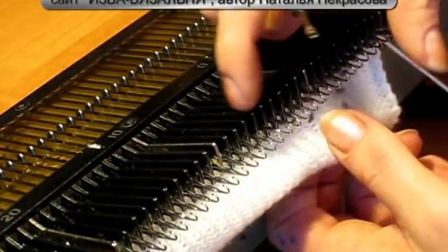 Ажурные ЛИСТЬЯ , узор машинного вязания №16 смотреть онлайн