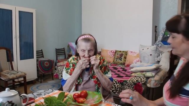 Завидуйте нам у кого жара и сочувствуйте у кого так как у нас-дожди. смотреть онлайн