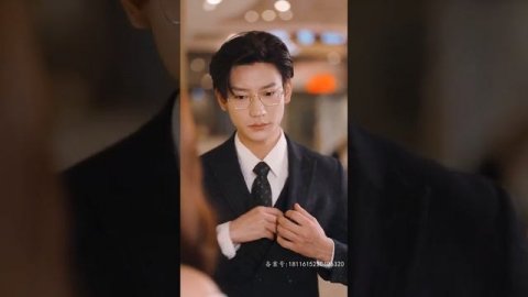 【ENG】戰友明叔一家慘遭車禍只剩孤女幸存,少將黎川宴收養了她,兩人叔侄相稱,隨著玥玥逐漸長大,小叔對這位侄女的情感也發生了變化……#甜寵 #腹黑#短剧#chinesedrama |短劇大本營?