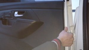 УАЗ Патриот 2019г. Второй этап шумовиброизоляции пластика обшивки дверей.