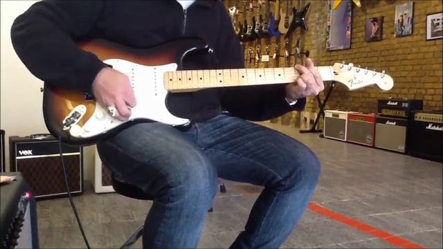 Fender Standard Stratocaster Brown Sunburst Maple - André - Porto Alegre - RS смотреть онлайн