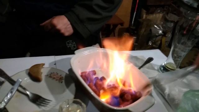 Вкуснятина за 3 минуты!!! Охотничьи колбаски жарим на спирту!!!