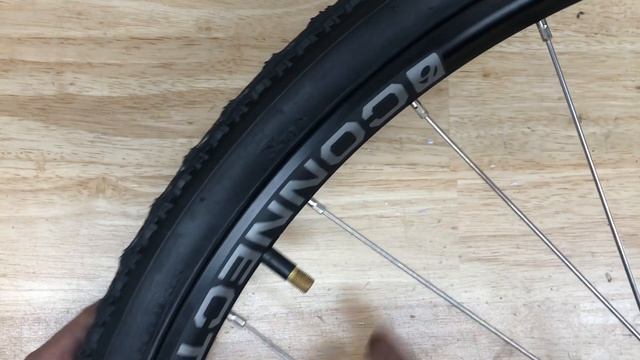 Schrader vs Presta - Which is better? смотреть онлайн