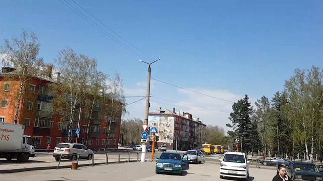 г. Киселевск, ул. Студенческая 8_у входа смотреть онлайн