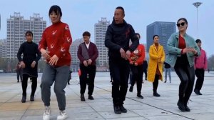 ???Красотка ЦинЦин♪??☃️?Шудын Бойында на 5 языках ♪Ахан Отыншиев♫?♪ На Берегу Чу?? Суунун Боюнда ♫