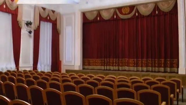 С РАБОЧИМ ВИЗИТОМ смотреть онлайн