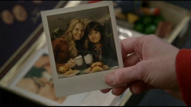 Генри верит в победу своей мамы над Черной Феей 6x20 смотреть онлайн