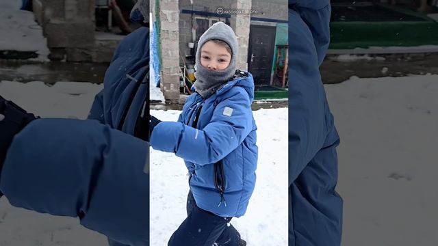 Один Снежный День ♥ #shorts смотреть онлайн