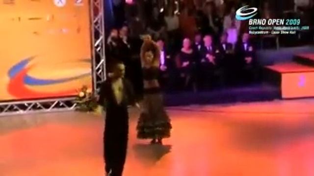 Brno Open 2009 Maurizio Vescovo & Melinda Törökgyörgy - Paso Doble смотреть онлайн
