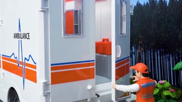 История про игрушки Мусоровоз, Пожарная машина, Грузовая машина смотреть онлайн