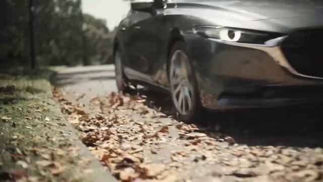 2022 Mazda 3 Sport VS Mazda 3 Turbo Sedan смотреть онлайн