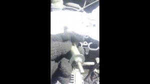 1NZFE тойота, клапан vvt отломился.Извлечение.