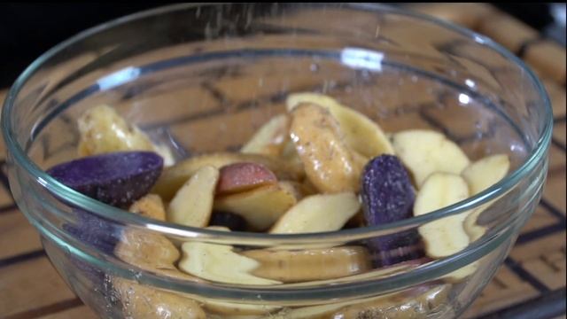 How To Make Roasted Potatoes - Best Ever Potato Recipe #mrmakeithappen #potatorecipe #recipes
