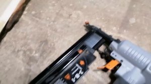 Маленький КОМПРЕССОР БЕЗМАСЛЯНЫЙ AERO 186/6