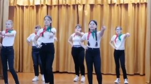 Флешмоб на песню «Территория детства»