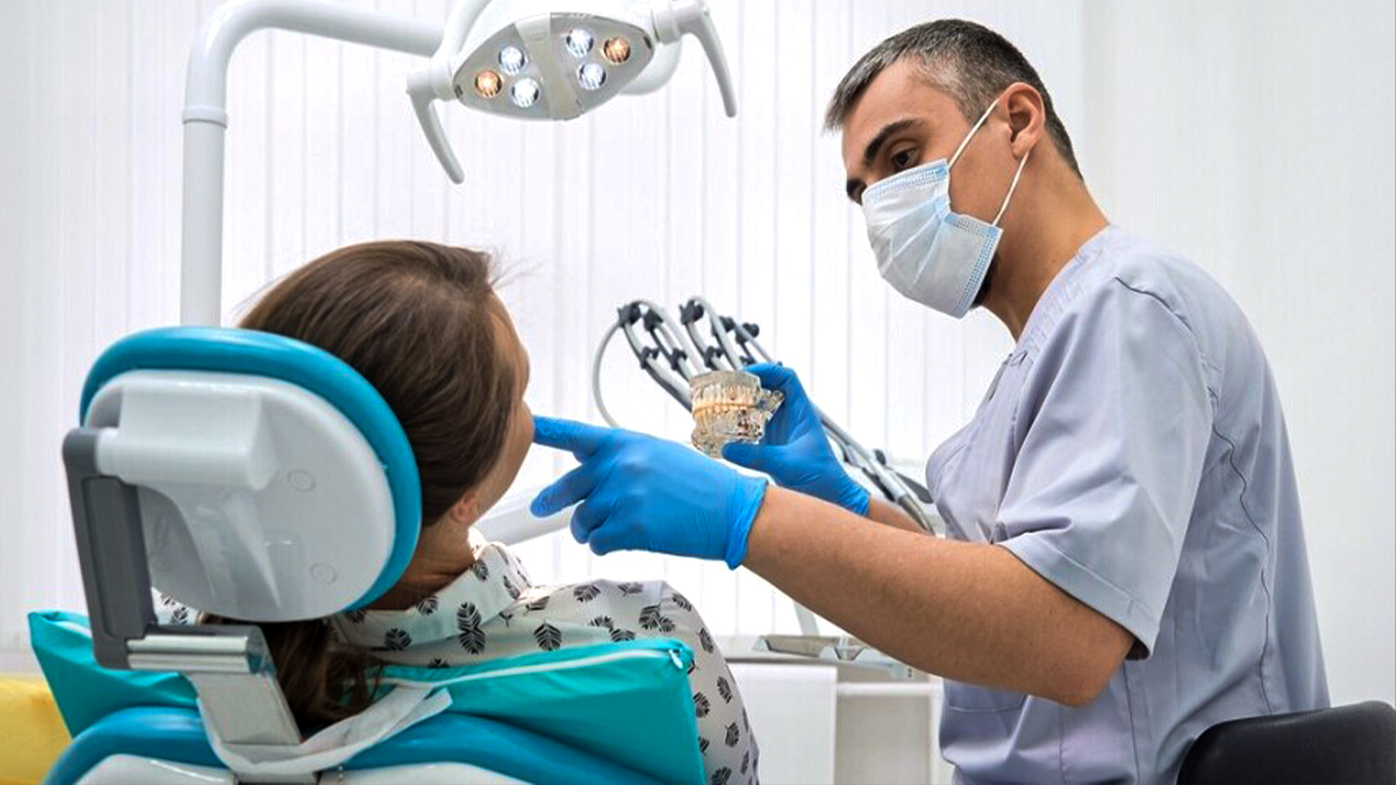 В России выросли цены на стоматологию. Импортозамещение техники требует больше времени