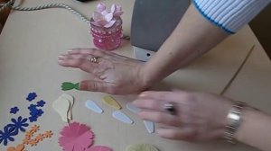 Тестируем корейский фоамиран. Как работать с фигурными дыроколами и фоамираном.